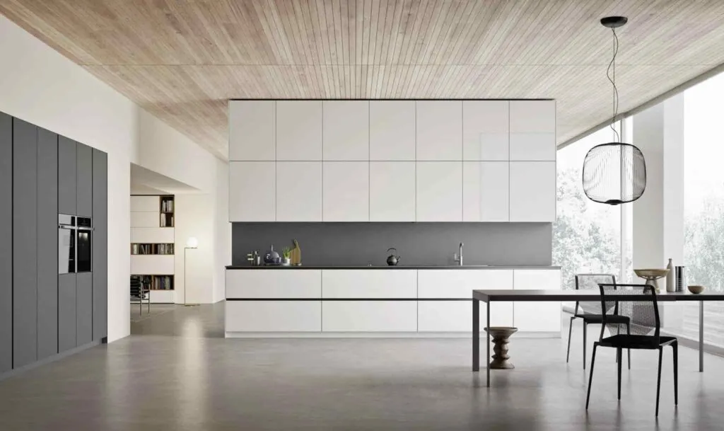 ante fino al soffitto